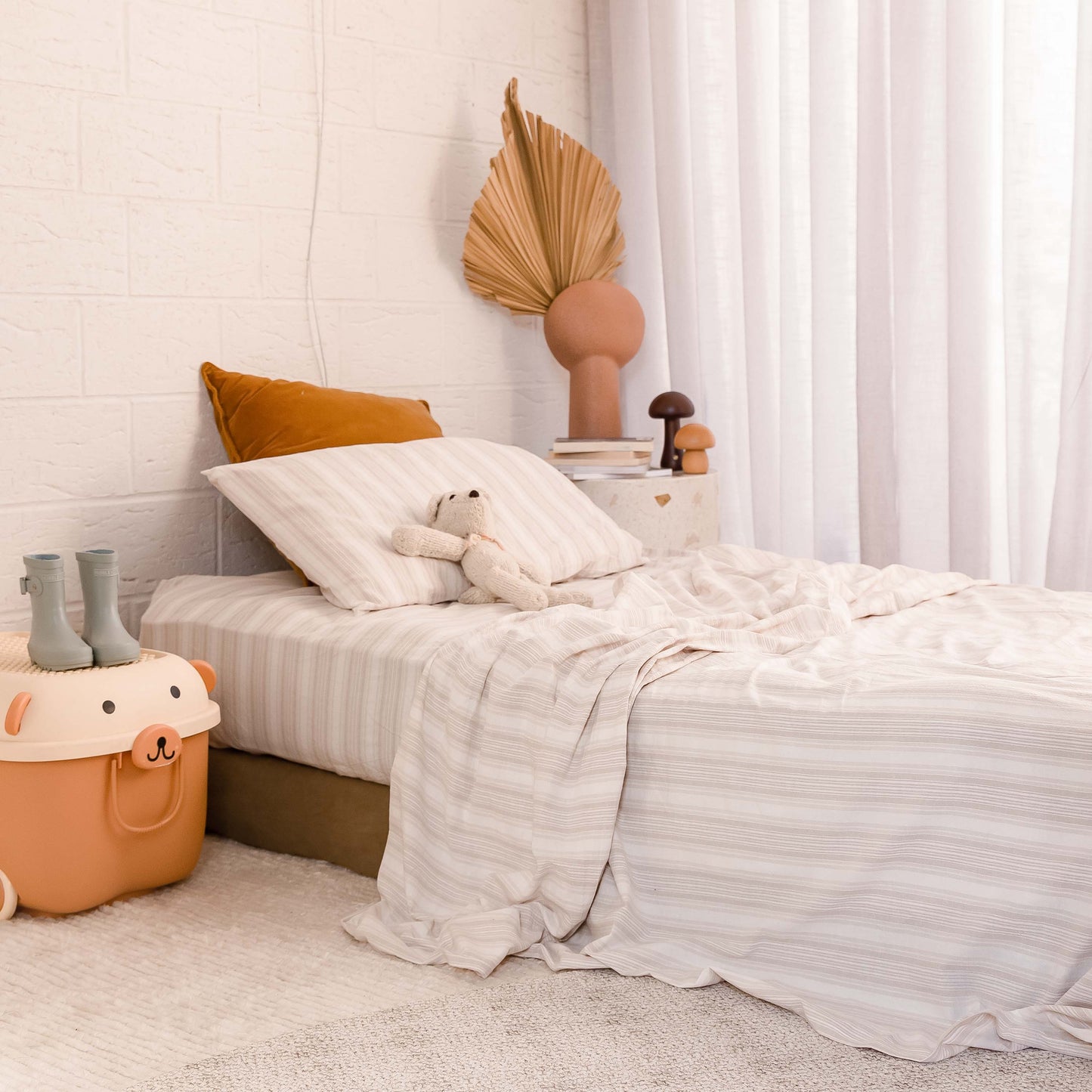 Zachary Striped Sheets - Oatmeal