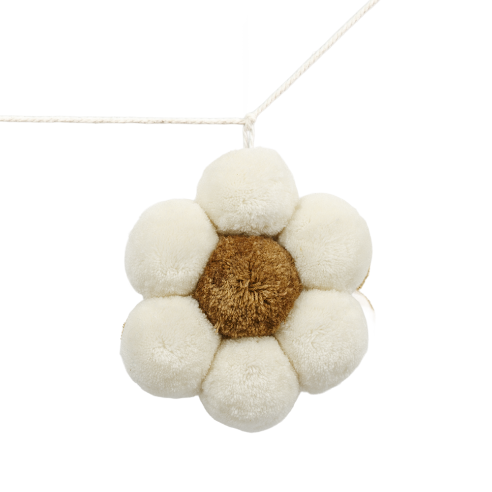 Daisy Pom Pom Garland - Cream