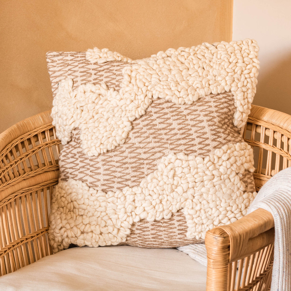 Alto Cushion