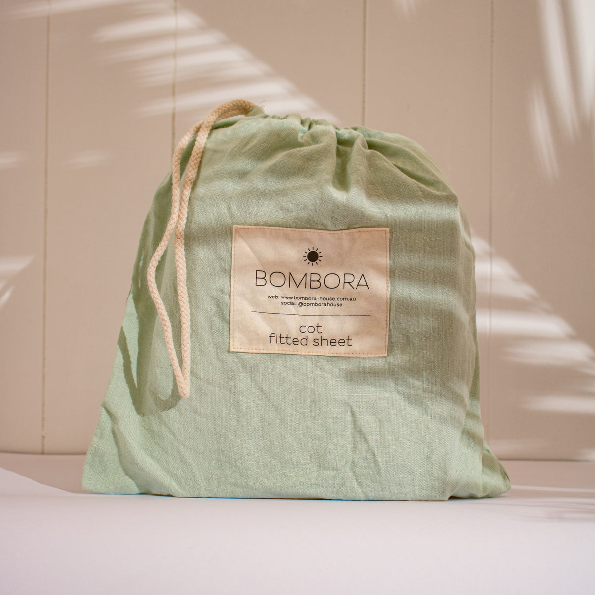 Linen Nursery Fitted Sheet - Mint Gelato