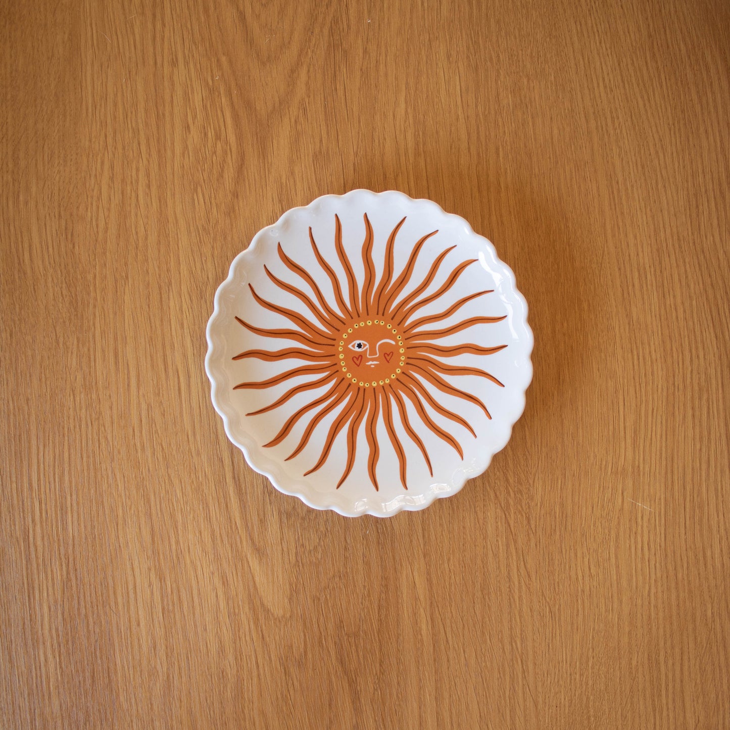 Sun Scalloped Plate
