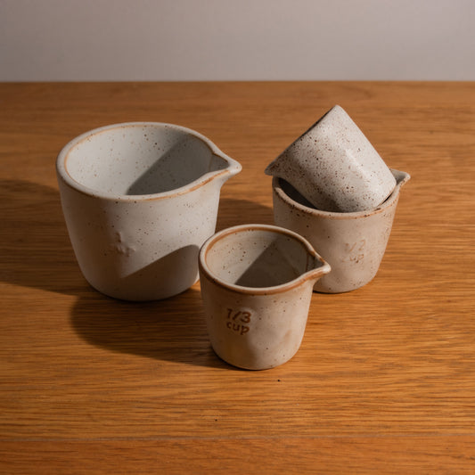 Francis S/4 Measuring Cups