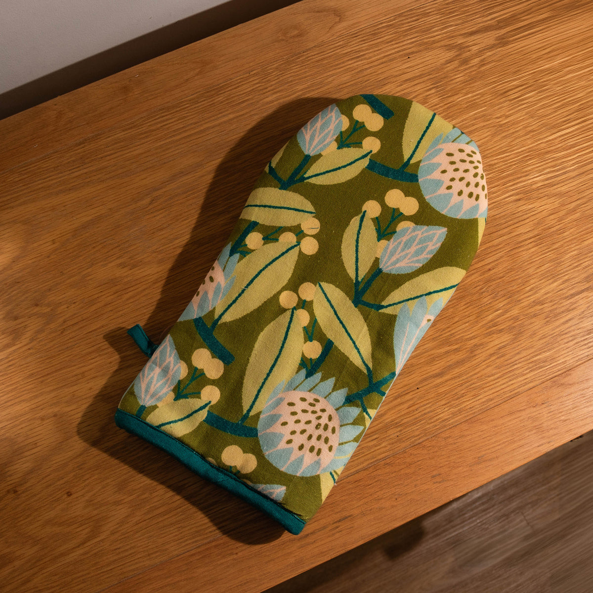 Kirra Cotton Oven Mitt